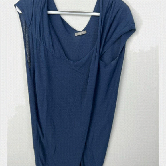 𝅺NWOT Crea concept, asymmetrical opening shirt, dark blue, size 38 - Picture 1 of 9